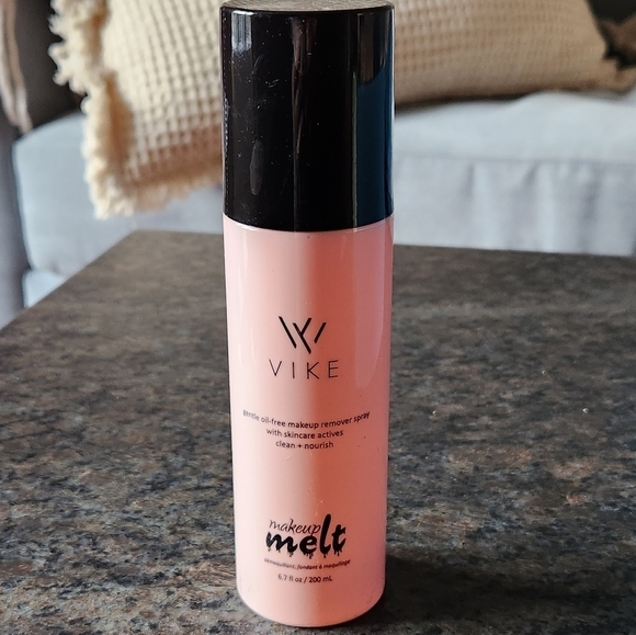 Vike Makeup Melt Oil Free Remover Spray - Picture 1 of 5